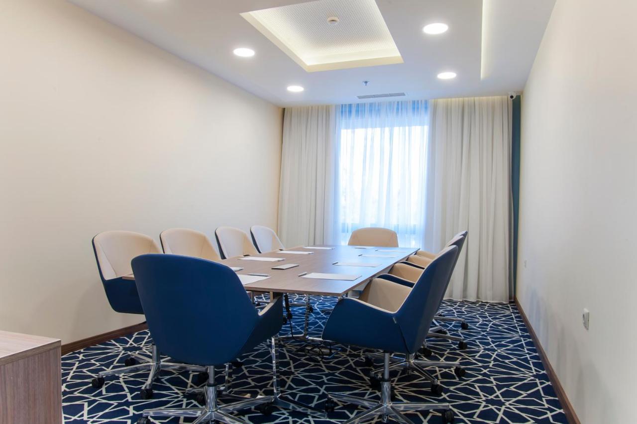 Holiday Inn Plovdiv By Ihg Exteriér fotografie